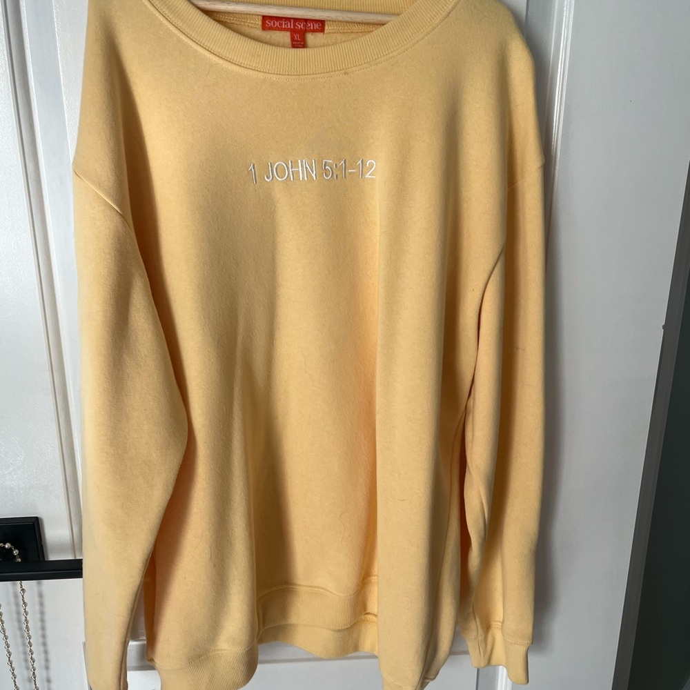 (2) Sweaters - Picture 3 of 4